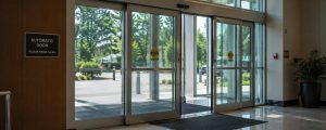 New York Automatic Door Accident Lawyer